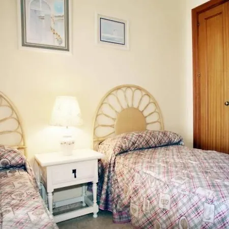 Holi-rent Veramar Apartment Estepona