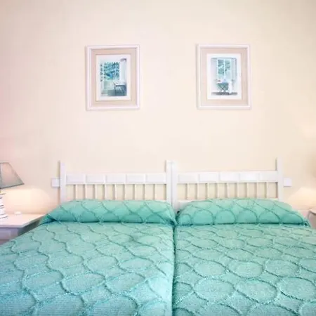 Holi-rent Veramar Apartment Estepona